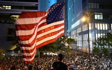 АНУ-ын ерөнхийлөгч Доналд Трамп Хонконгийн ардчиллыг хамгаалах хууль баталлаа