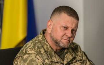 Украины зэвсэгт хүчний Ерөнхий командлагч асан В.Залужный Их Британи улсад суух элчин сайдаар томилогдов