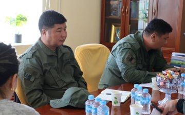 АЙМГИЙН ОНЦГОЙ КОМИССЫН АЖЛЫН ХЭСЭГ СУМАНД АЖИЛЛАЛАА.
