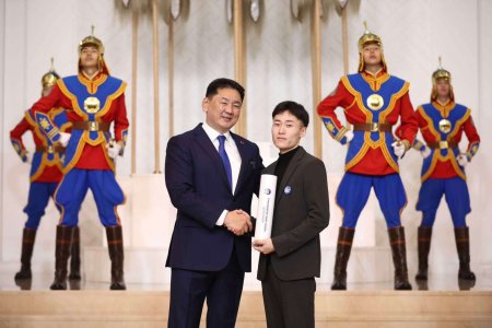 “Ерөнхийлөгчийн илгээлт-2100” хөтөлбөрийн эздэд захиа, даалгавар гардууллаа