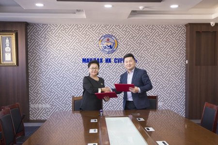 Signing of Memorandum between Mandakh University and Development Solutions