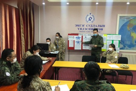 Дадлага сургуулилалт үргэлжилж байна