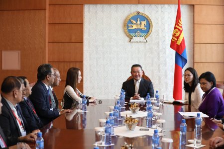 Монгол Улсын Ерөнхийлөгч Х.Баттулга Олон Улсын Парламентын Холбооны төлөөлөгчдийг хүлээн авч уулзав