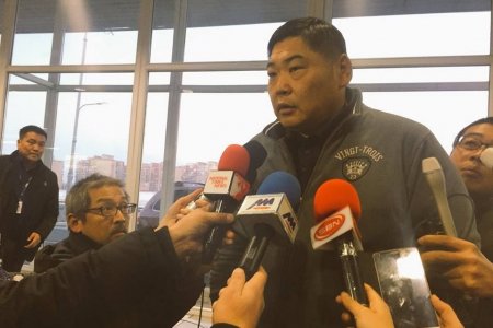 Д.Батбаяр: Харумафүжигийн хөөгдөх эсэх нь А.Баасандоржоос хамаарна