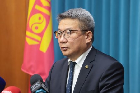 Г.Ёндон: АИ-92 шатахууны гаалийн албан татварыг тэглэх шийдвэрийг сунгалаа