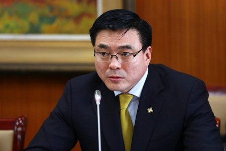 С.Амарсайхан: 200 ортой Эрдэнэт Медипас эмнэлгийг улсын өмч болгоно