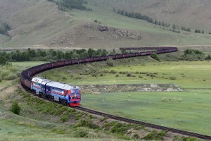 Багахангай-Хүннү чиглэлийн салбар төмөр зам