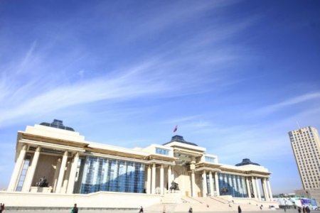 9 дүгээр сарын 3-ны өдрийг бүх нийтээр амрах өдөр болголоо