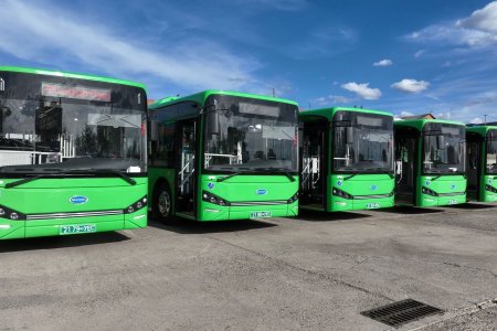 Ногоон автобусыг хилээр оруулахад 5.6 тэрбум төгрөгийн татвар төлөх байсан ч татвараас чөлөөлөгджээ