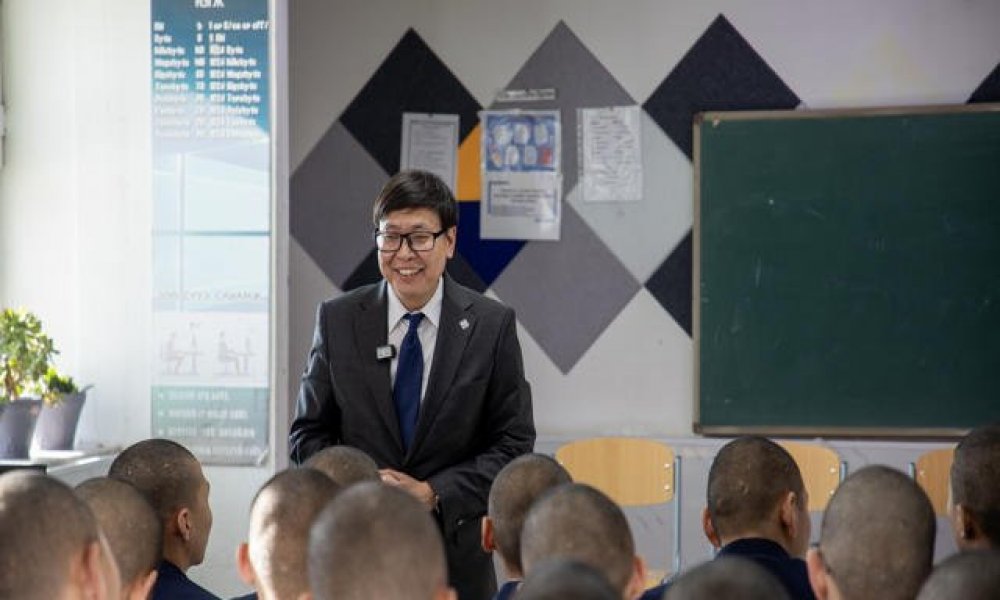 Боловсролын сайд П.Наранбаяр Сургалт, хүмүүжлийн тусгай байгууллагад ажиллалаа