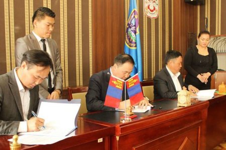 Үйл ажиллагаа явуулах үйлдвэрүүд Налайх дүүрэгтэй гурвалсан гэрээ байгууллаа
