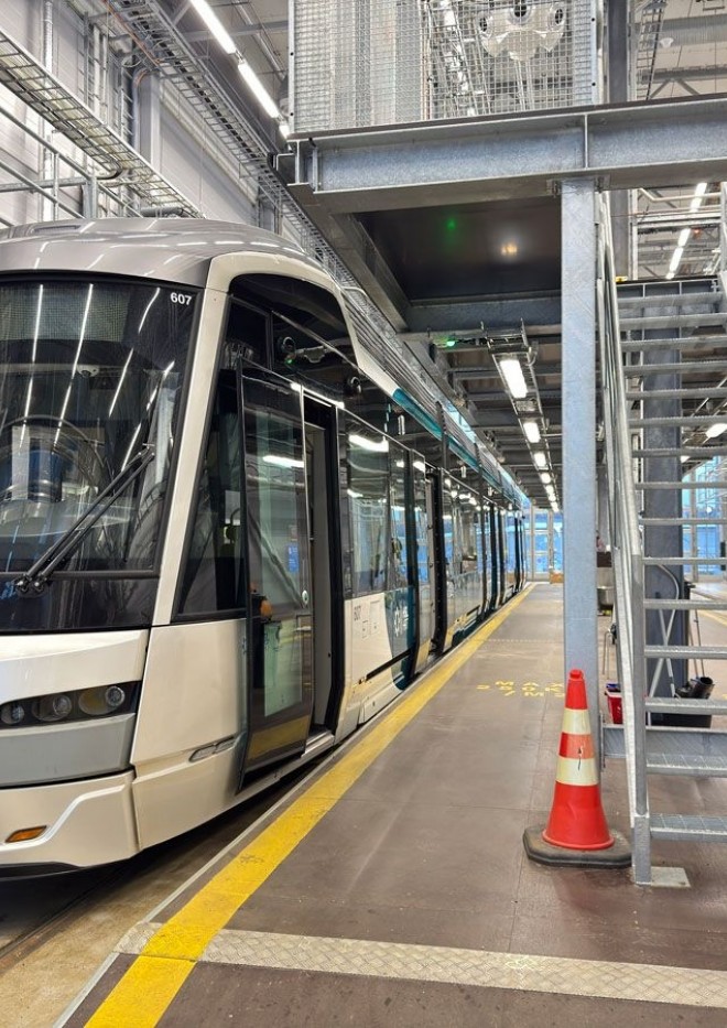 Хөнгөн төмөр замын тээвэр LRT