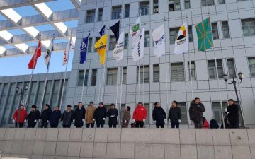 2018 оны Шилдэг Компаниар Шалгарч МҮХАҮТ-н гадаа ТУГ-аа мандууллаа 