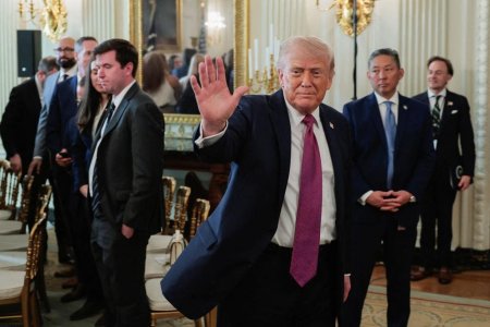 АНУ-ын ерөнхийлөгч Д.Трамп Иран улстай гал зогсоох хугацааг тодорхой бус хугацаагаар сунгаж буйг зарлалаа