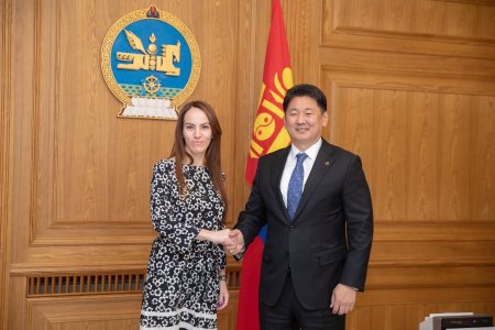 Монгол Улсын Ерөнхий сайд У.Хүрэлсүх ОУПХ-ны ерөнхийлөгчийг хүлээн авч уулзав