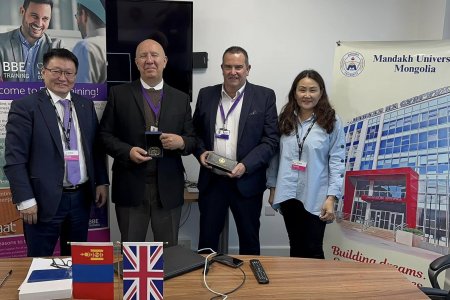МАНДАХ ИХ СУРГУУЛИЙН ТӨЛӨӨЛӨГЧ  АНГЛИЙН “CHARTERED MANAGEMENT INSTITUTE”-Д АЙЛЧИЛЛАА