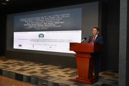 Монгол Улсын Ерөнхийлөгч Х.Баттулга реалист уран бүтээлчдийн “Өв” үзэсгэлэнгийн нээлтэд оролцож, үг хэлэв