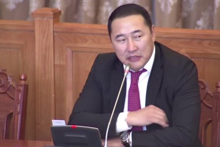 Ж.Мөнхбат:  Гишүүд нь өөрсдөө санаачилга гаргаад УИХ-ыг тараая. Тарцгаая