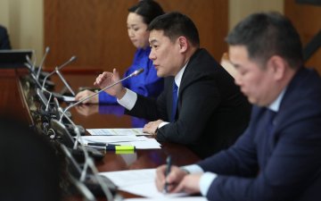 ҮЙЛДВЭРЧНИЙ ЭВЛЭЛҮҮДИЙН ЭРХ ЗҮЙН ОРЧНЫГ САЙЖРУУЛАХАД ЗАСГИЙН ГАЗАР АНХААРНА