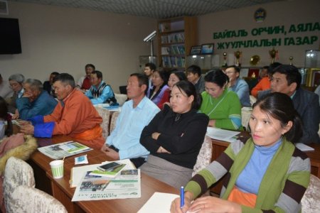 ДУНДГОВЬ АЙМГИЙН “БЭЛЧЭЭР АШИГЛАХ ЖУРАМ”-ЫН ТӨСЛИЙГ ХЭЛЭЛЦЛЭЭ