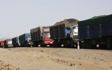 Замын-Үүдээс Улаанбаатар хүртэлх ачаа тээвэрлэлтийн үнэ 2.5-3.5 сая төгрөг болж буурсан байна