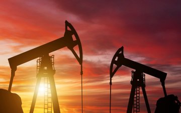 Олон улсын хөрөнгийн биржүүдийн арилжаа хаагдах үед газрын тосны үнэ буурчээ