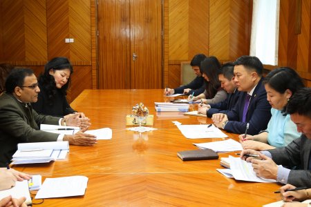 БАОЖ-ын сайд Н.Цэрэнбат АХБ-ны төлөөлөгчдийг хүлээж авлаа