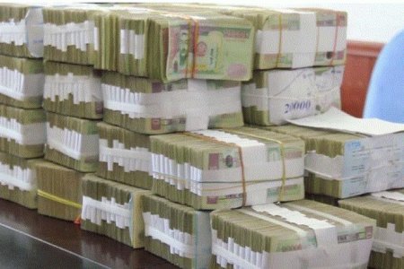 2006 онд үйлдвэрлэсэн 20,000 төгрөгийн дэвсгэртийг гуравдугаар сарын 1-нийг хүртэл гүйлгээнээс татна
