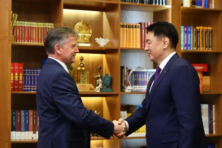 Монгол Улсын Ерөнхийлөгч У.Хүрэлсүх НҮБ-ын Суурин зохицуулагчийг хүлээн авч уулзав