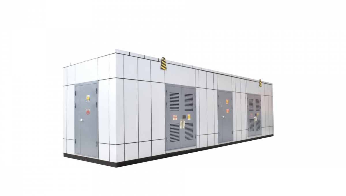 Күйеуі əйелін əркімге сиқытуға рұқсат берді. Әдемі қайын енені сорғызып, шәует жұтқанын қараңыз