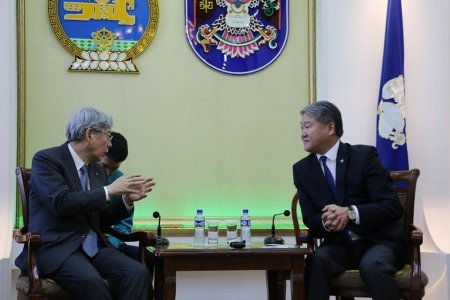 ЯПОНЧУУДТАЙ ХАМТРАН НИЙСЛЭЛИЙН СУРГУУЛЬ,ЦЭЦЭРЛЭГҮҮДИЙГ ХИЙН ХАЛААЛТАД ШИЛЖҮҮЛЭХ БОЛОМЖТОЙ