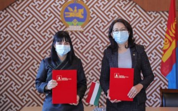 Унгар Улсын Засгийн газрын тэтгэлгээр 200 иргэнийг суралцуулахаар боллоо