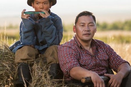 Б.Амарсайхан: Монгол улс дэлхийн 200 гаруй улсаас Оскарын наадамд оролцох кинотой 90 улсын нэг гэдэг нь бахархам амжилт