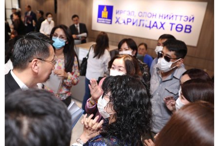 БШУ-Ы САЙД Л.ЭНХ-АМГАЛАН, ТНБД Л.ЦЭДЭВСҮРЭН НАР 11-11 ТӨВД АЖИЛЛАЛАА