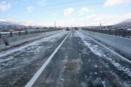 Сэлбэ дэд төвд барьсан 60 метр гүүрийн барилга угсралтын ажил дууслаа