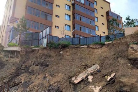Зайсангийн амны зарим хотхонд үүссэн нөхцөл байдлыг шалгах ажлын хэсгийг байгуулахаар болов