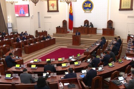 Төсвийн тухай хуульд нэмэлт өөрчлөлт оруулах хуулийн төслийг УИХ баталлаа