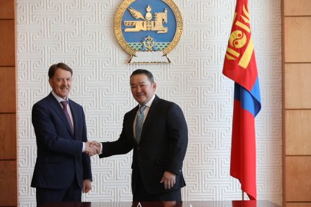 8 сая еврогийн хөрөнгө оруулалтаар Халх гол сумыг шинэчлэх ажил үргэлжилж байна