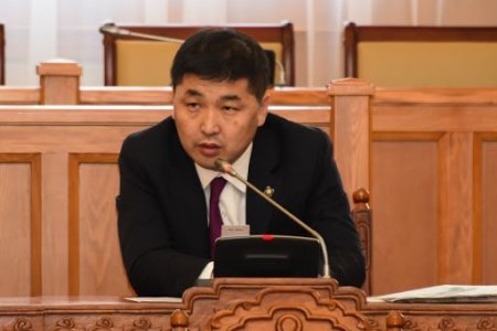 О.Баасанхүү МАНАН бүлэглэлд орсон түүхээ ярьжээ