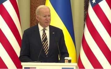 АНУ-ын ерөнхийлөгч Жо Байден урьдчилж зарлалгүйгээр Украинд гэнэтийн айлчлал хийлээ
