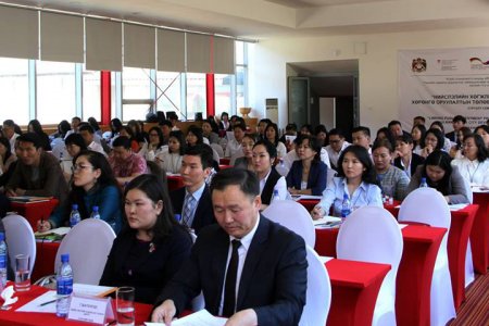 Нийслэл 2019 оны хөгжлийн бодлого, хөрөнгө төлөвлөлтийн талаарх сургалтыг зохион байгууллаа