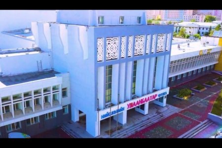 Улаанбаатар чуулга театр болно