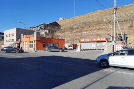 Зөвшөөрөлгүй үйл ажиллагаа эрхэлж байсан автомашин хийгээр цэнэглэх станцын үйл ажиллагааг зогсоолоо
