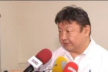 Улсын хоёрдугаар төв эмнэлгийн дарга Г.Баясгаланг чөлөөлжээ