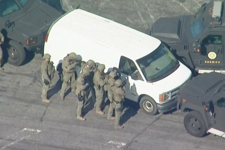 АНУ-ын Лос-Анжелес хотноо цагаан сарын баяр тэмдэглэж байх үеэр буудуулж амиа алдсан хүний тоо 11-т хүрчээ