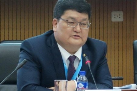 ҮХЦ-ийн дарга БНСУ-ын цагдаад байцаалт өгч байна