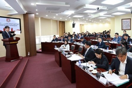 Нийслэлийн эдийн засаг, нийгмийг 2020 онд хөгжүүлэх үндсэн чиглэлийг НИТХ-д өргөн барина