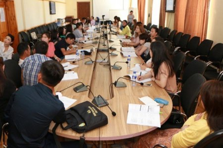 Аюулгүйн үзлэг, ачаа тээш шалгах ажилтнуудыг сургалтад хамруулав