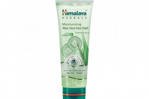 Нүүр угаагч - Moisturizing aloe vera face wash 100мл