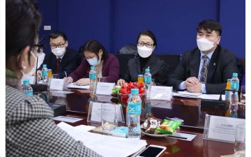 БОЛОВСРОЛ, ШИНЖЛЭХ УХААНЫ ҮЙЛДВЭРЧНИЙ ЭВЛЭЛИЙН ХОЛБООТОЙ БАЙГУУЛСАН ХАМТЫН ХЭЛЭЛЦЭЭРИЙН ХҮРЭЭНД 2021 ОНД 30 ГАРУЙ АЖЛЫГ АМЖИЛТТАЙ ХЭРЭГЖҮҮЛЛЭЭ